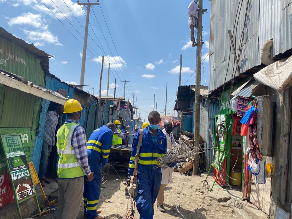 Kenya Power demolishes illegal power lines in Nairobi’s Industrial Area