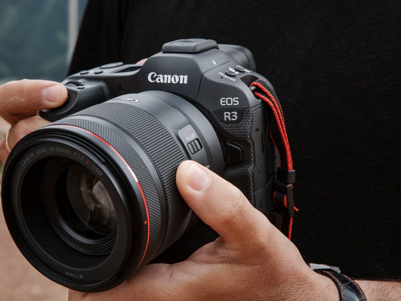 Canon launches the Canon R3 full frame mirrorless camera HapaKenya