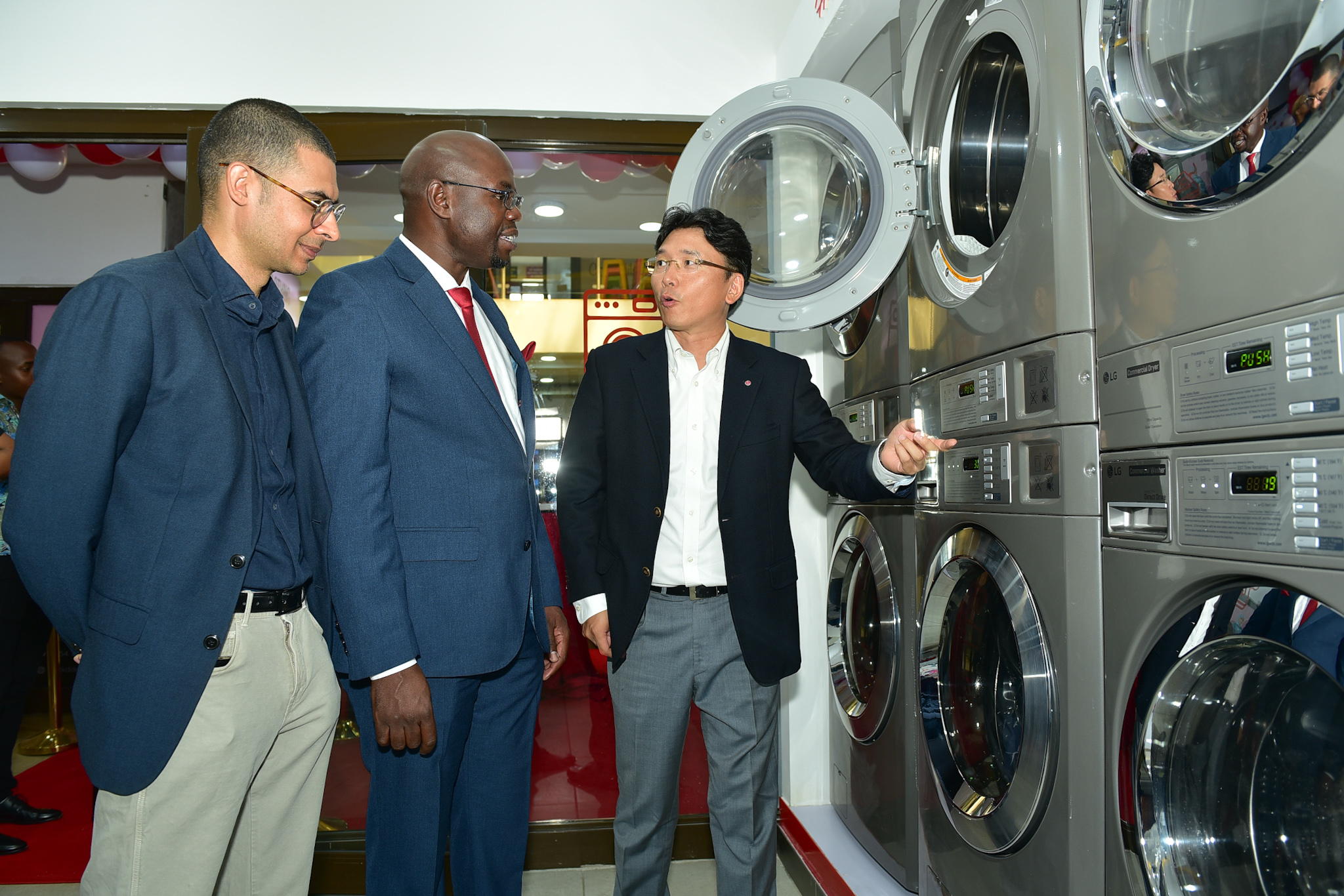 Mamafua laundromat in colloboration with LG have launched their first