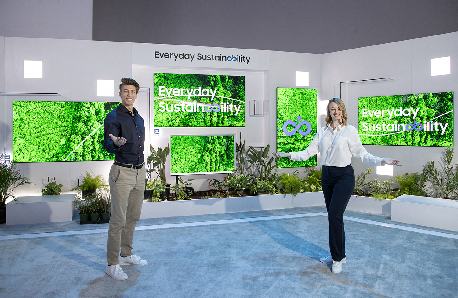 Samsung shares its vision of connected device experience at CES 2023